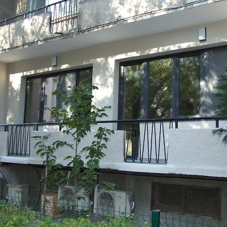 Golden Black Apartment Burgas Luaran gambar