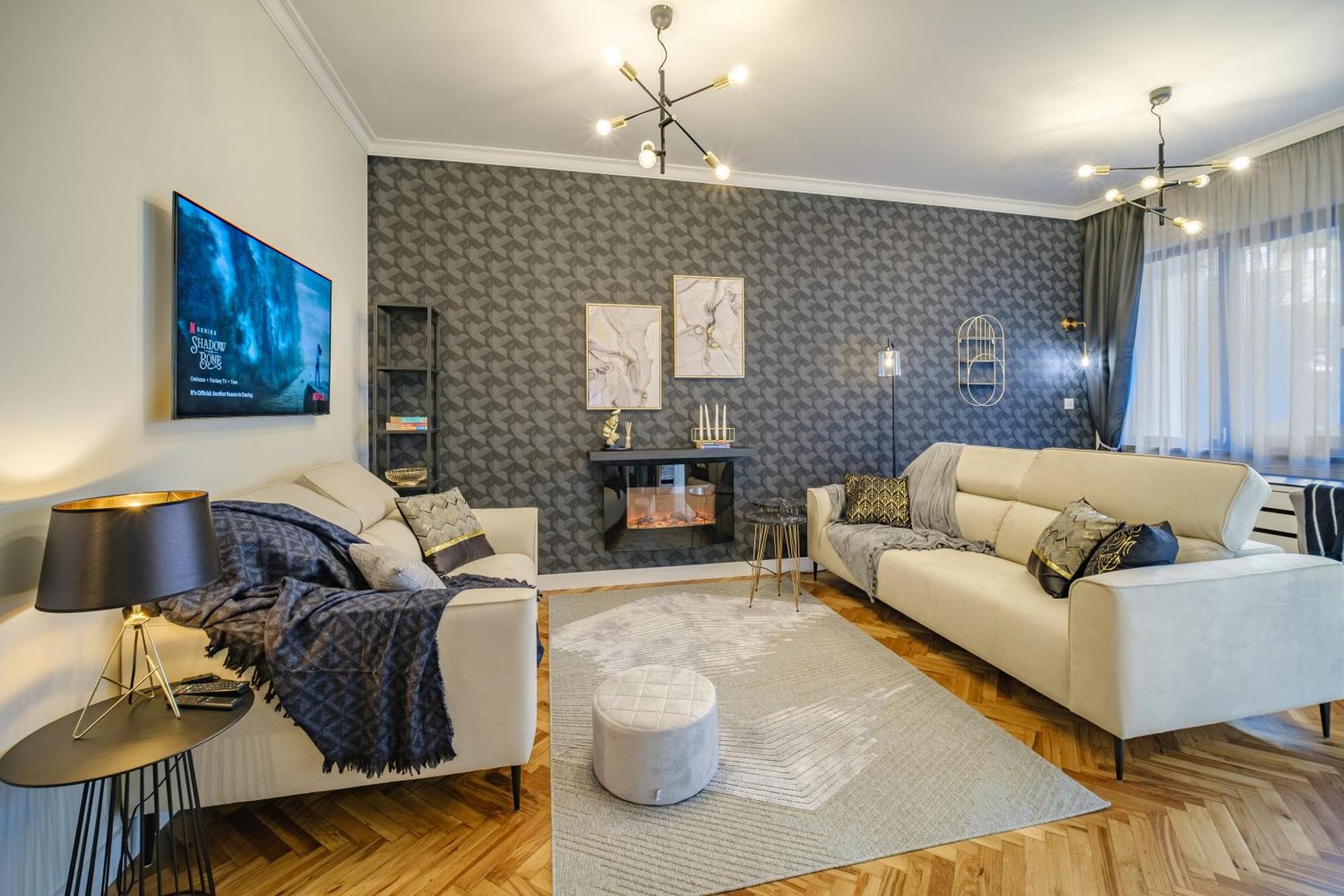 Golden Black Apartment Burgas Luaran gambar